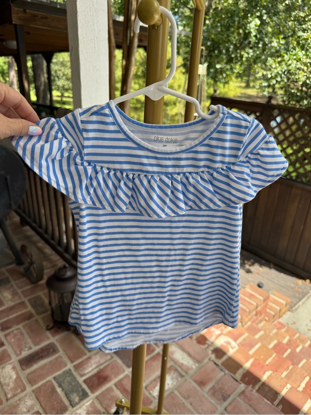 Okie Dokie Girls 3T Blue White Striped Ruffle Top Shirt